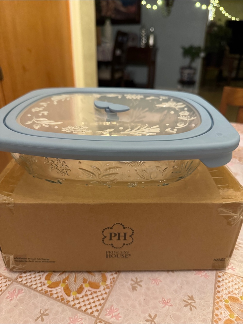 Princess House Light Blue-Trim Embossed Glass Food Storage Dish with Lid